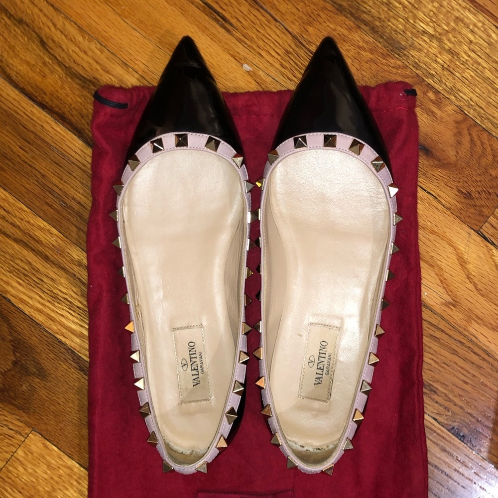 Valentines women flats in black size 6.5